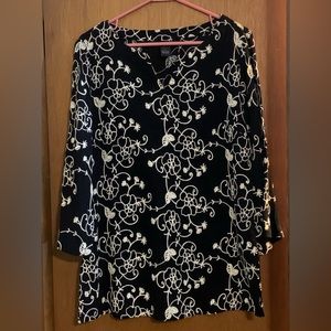 Embroidered Top by Lauren Michelle - size Large